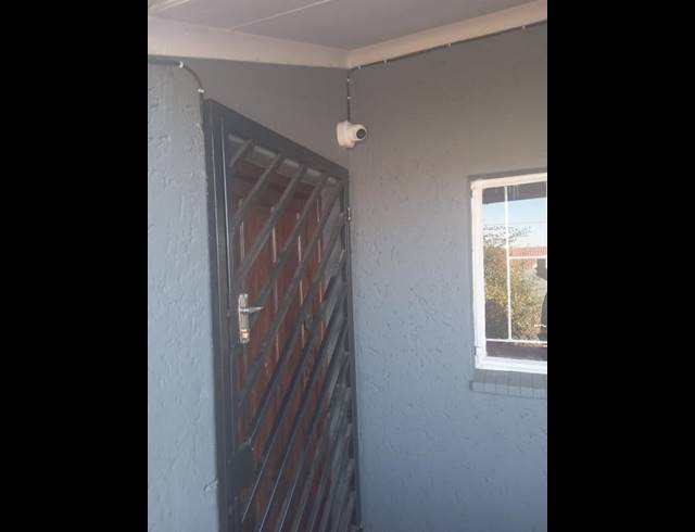 13 BEDROOM HOUSE FOR SALE IN ORLANDO WEST